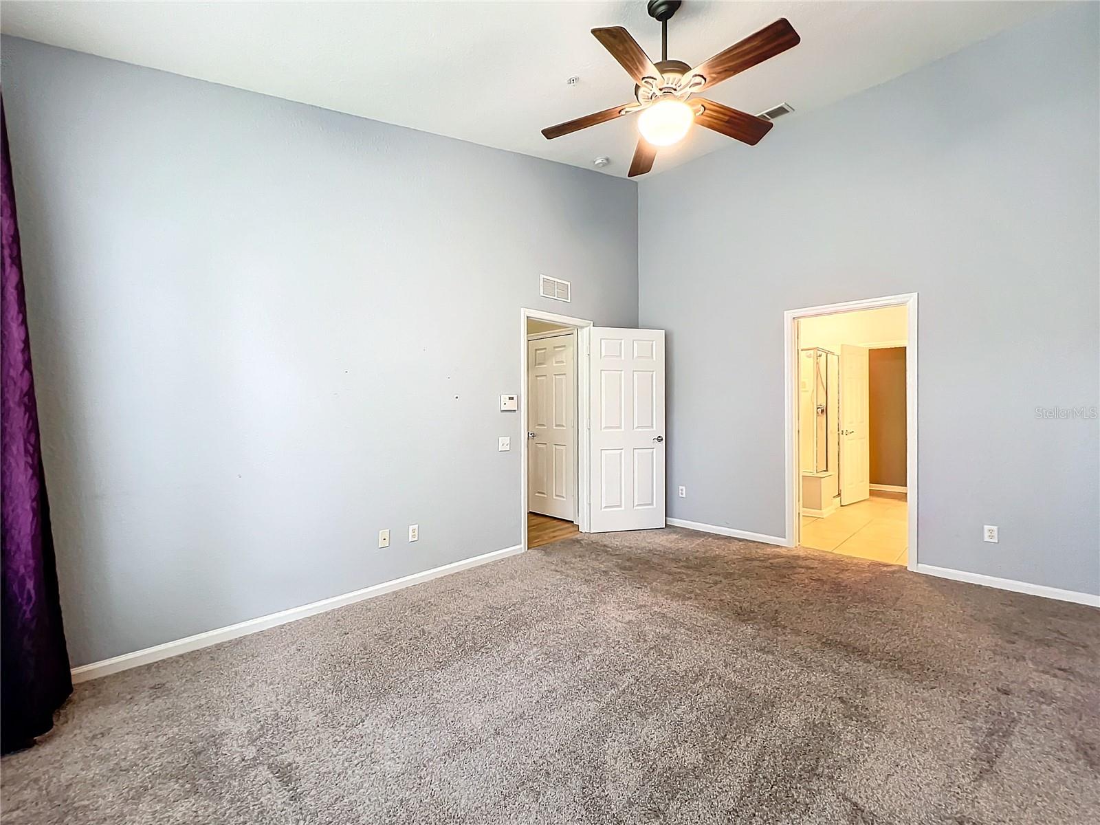 CARRIAGE HOMES/STONEBRIDGE COM - Residential Lease
