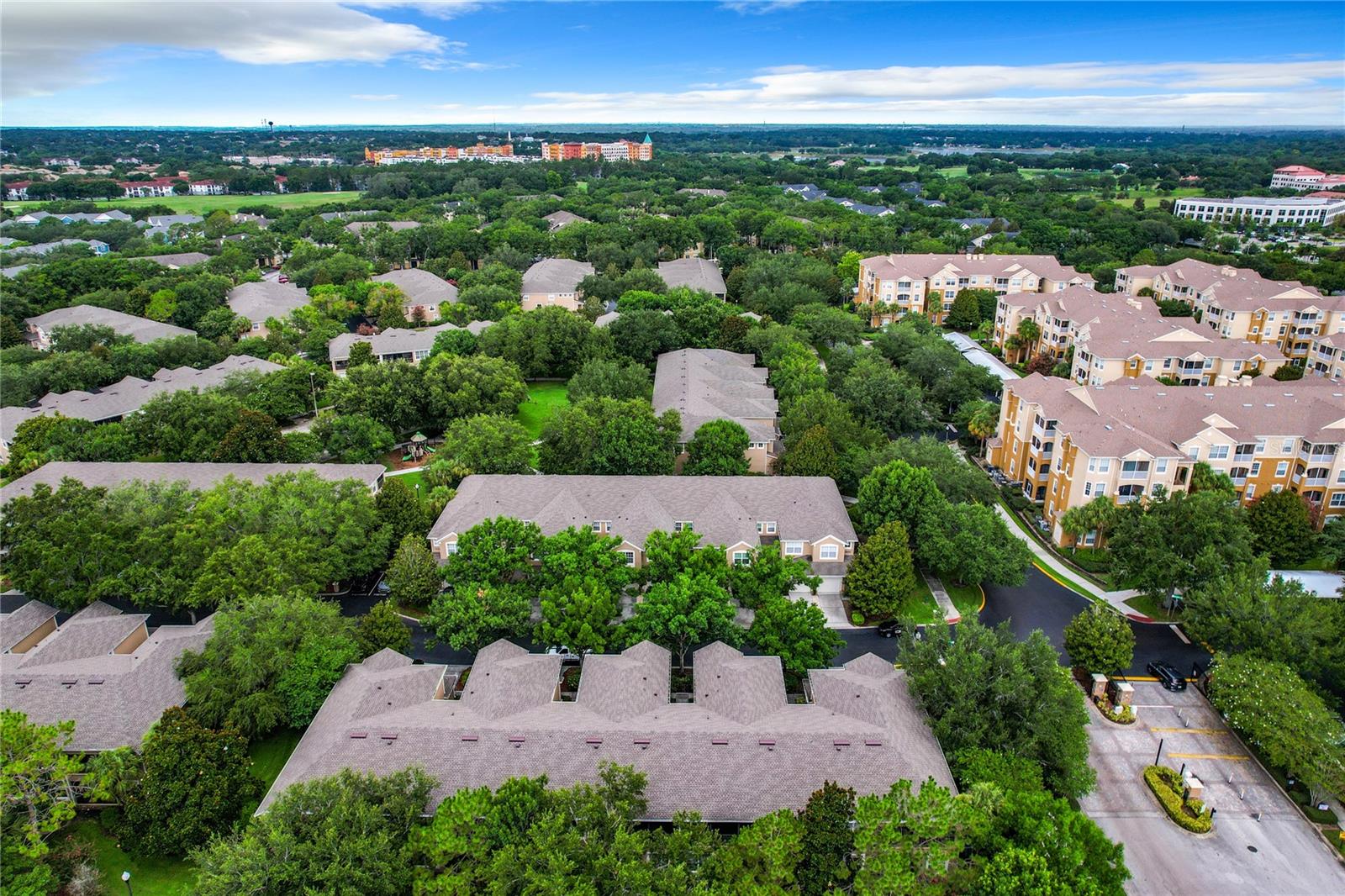 CARRIAGE HOMES/STONEBRIDGE COM - Residential Lease
