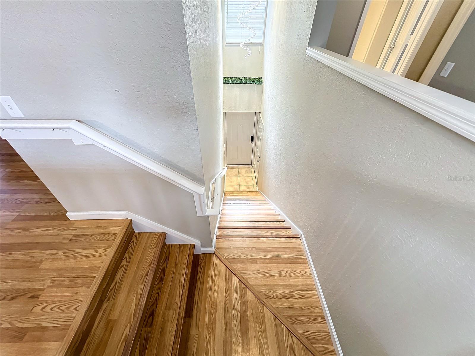CARRIAGE HOMES/STONEBRIDGE COM - Residential Lease