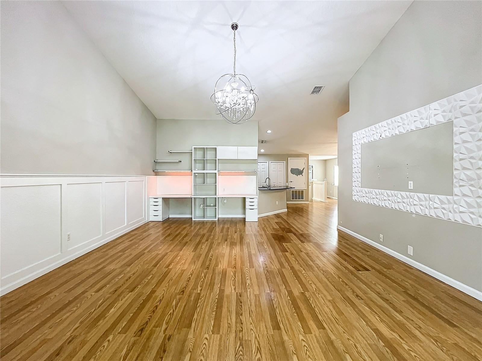CARRIAGE HOMES/STONEBRIDGE COM - Residential Lease