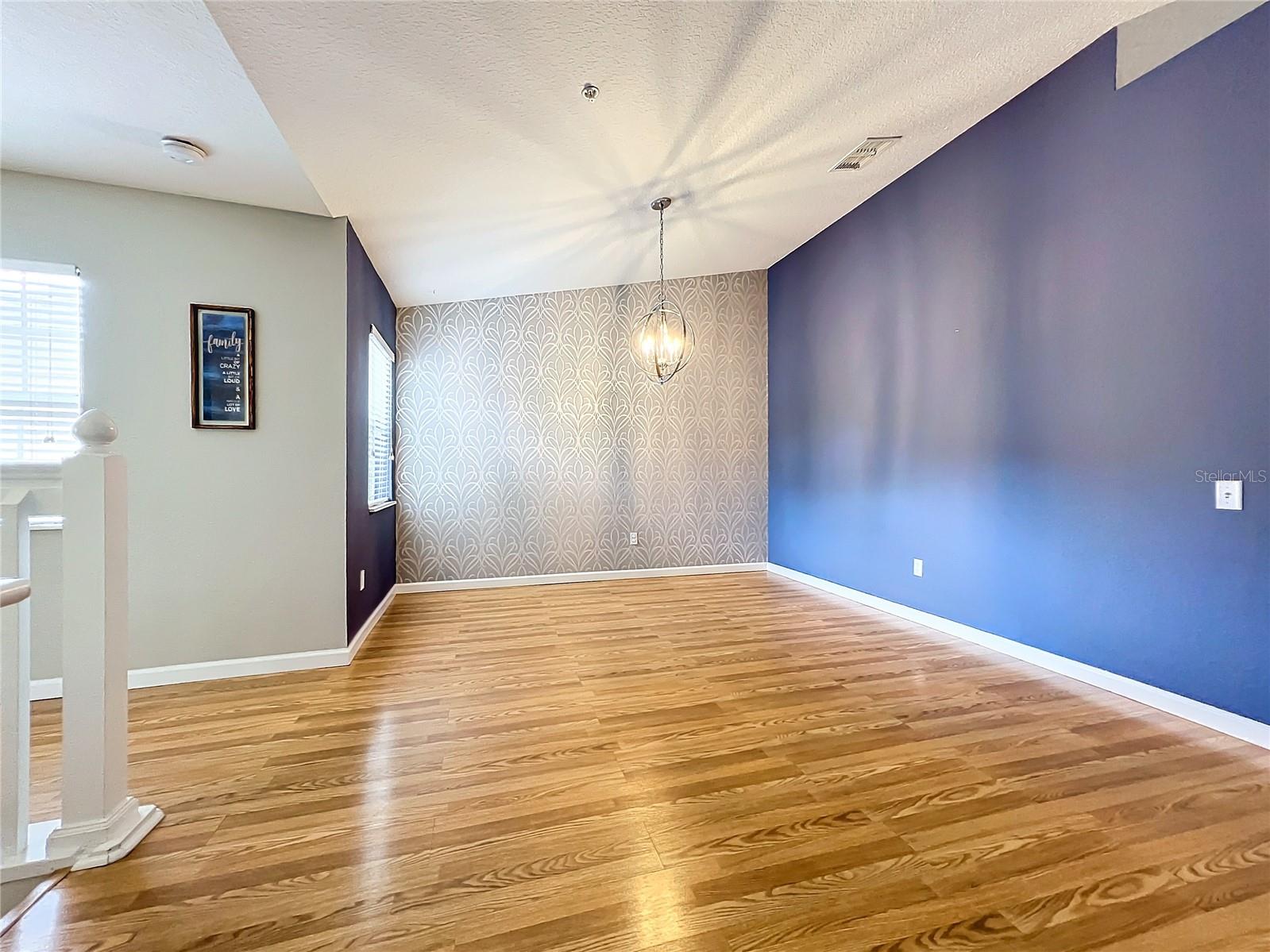 CARRIAGE HOMES/STONEBRIDGE COM - Residential Lease
