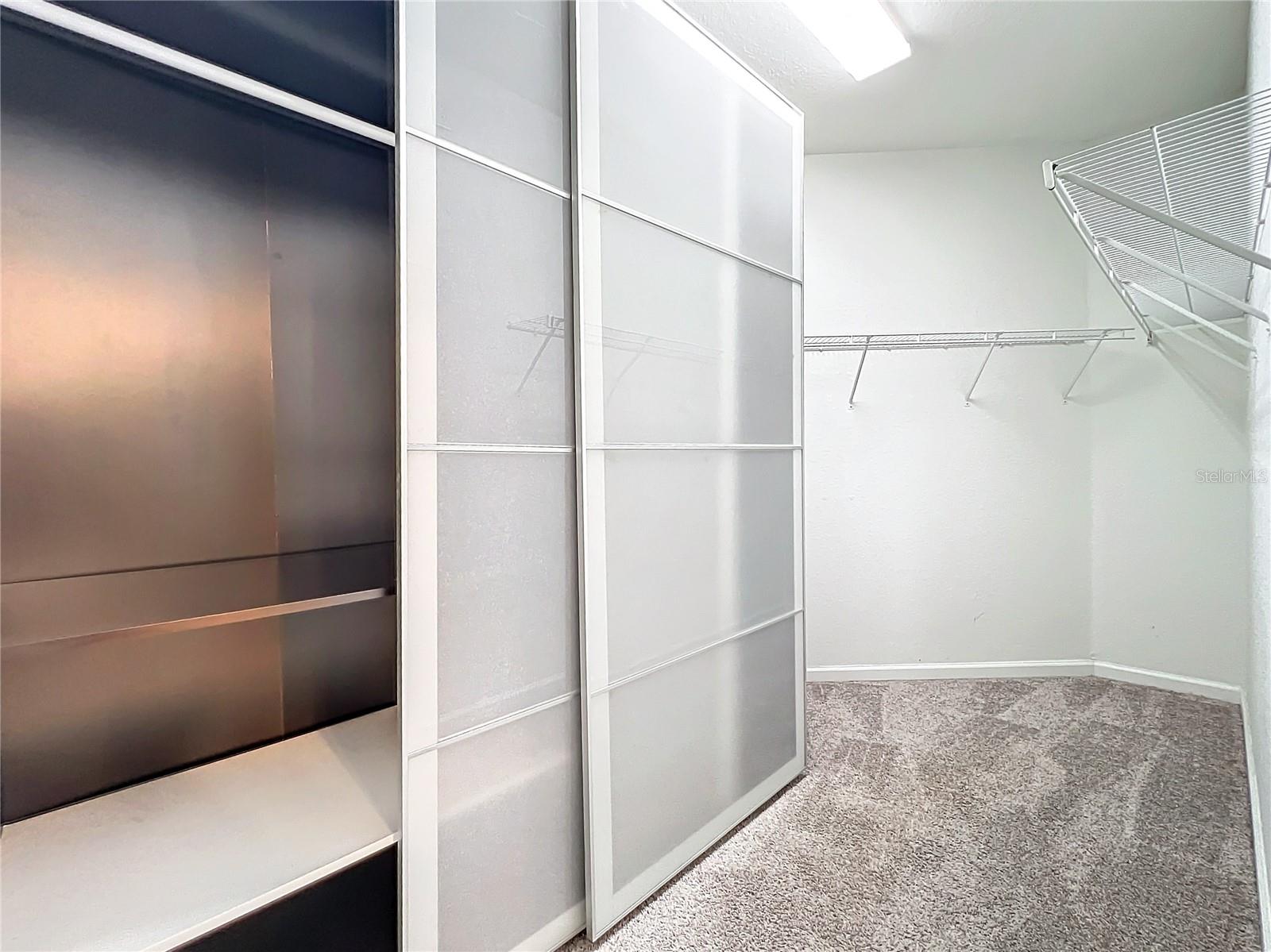 CARRIAGE HOMES/STONEBRIDGE COM - Residential Lease