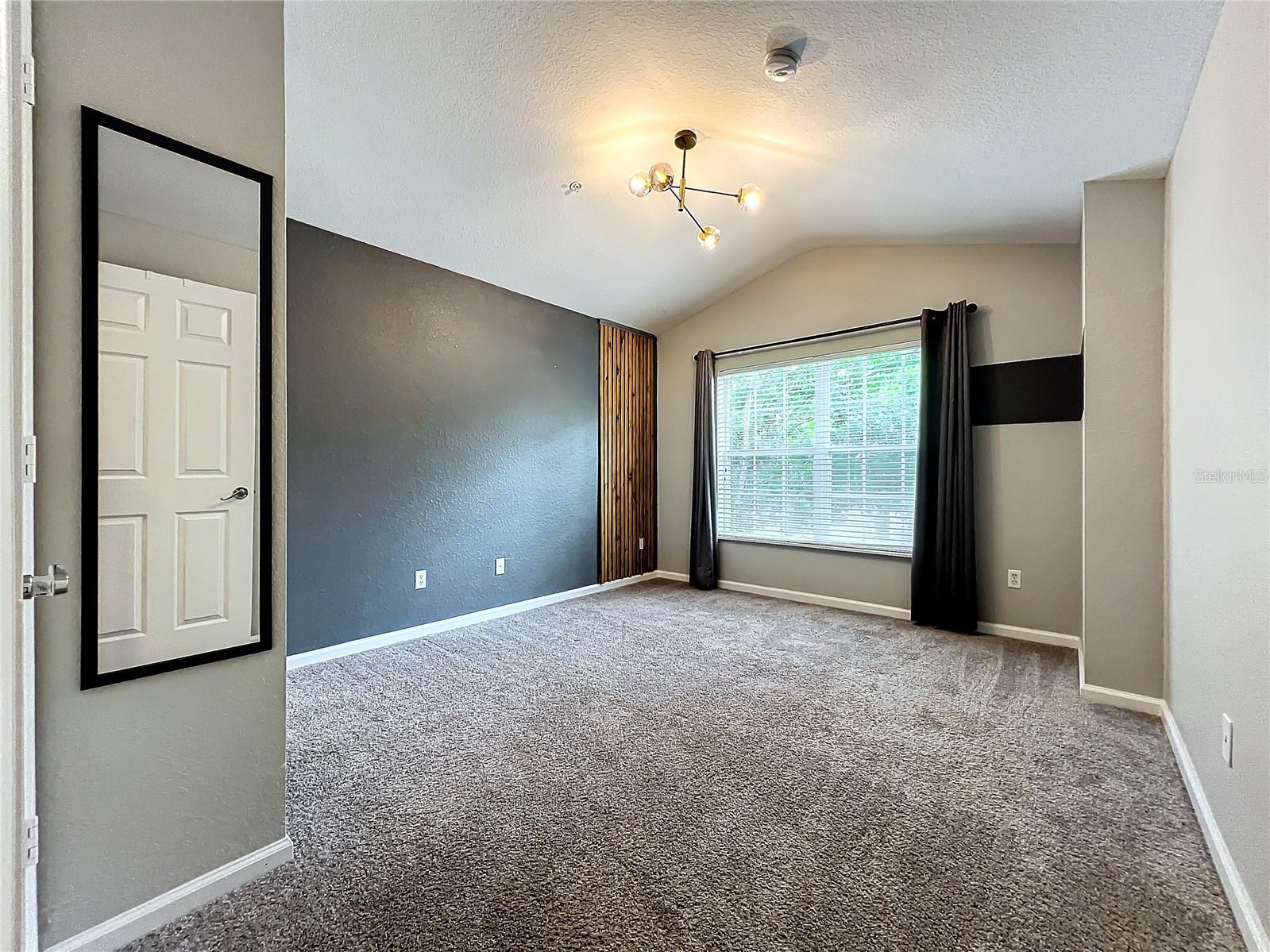 CARRIAGE HOMES/STONEBRIDGE COM - Residential Lease
