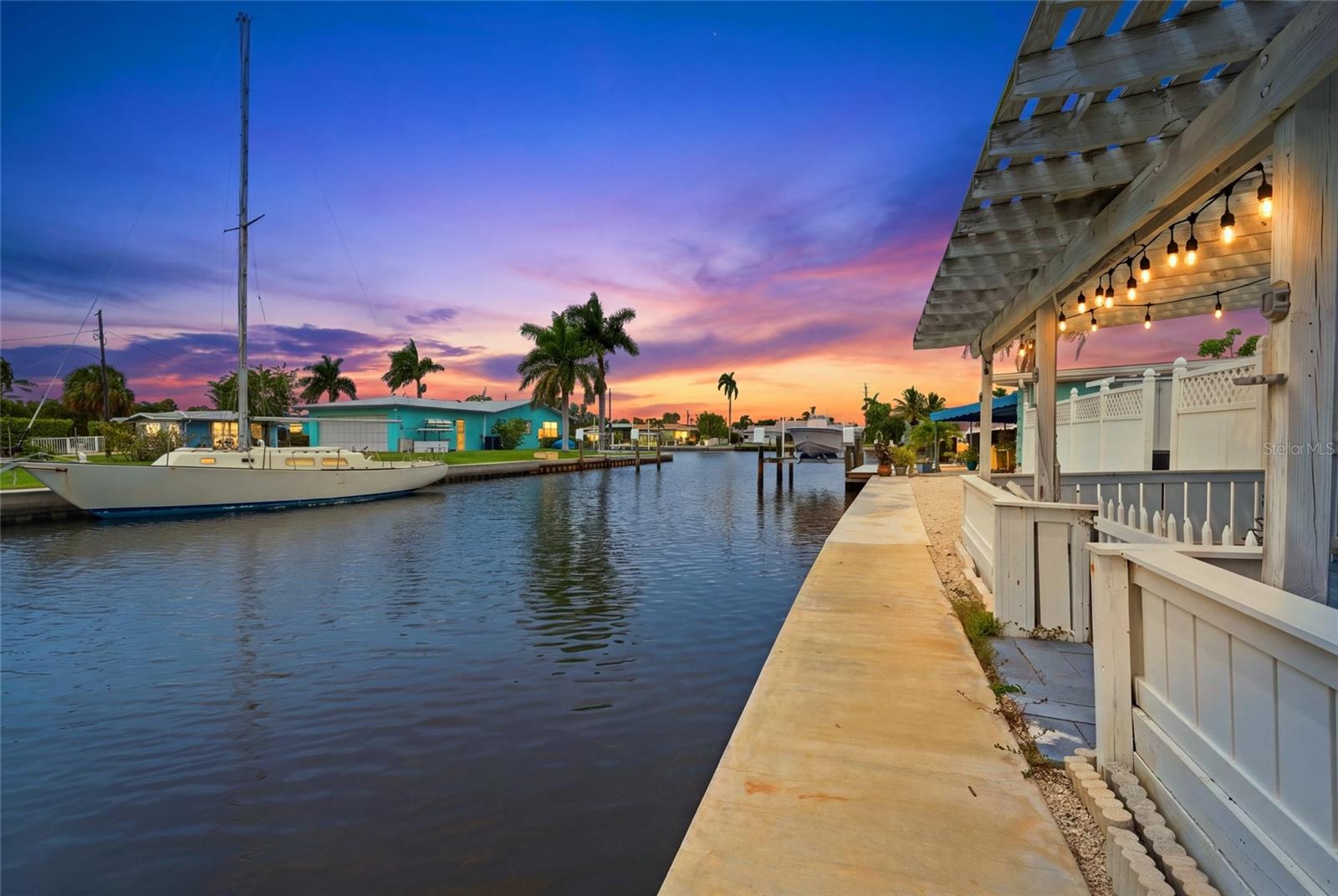 28 SEASIDE COURT, HOLMES BEACH, FL, 34217 4 28 SEASIDE COURT
