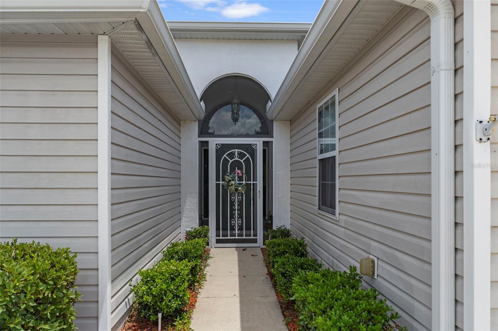 201 N GOLF HARBOR PATH