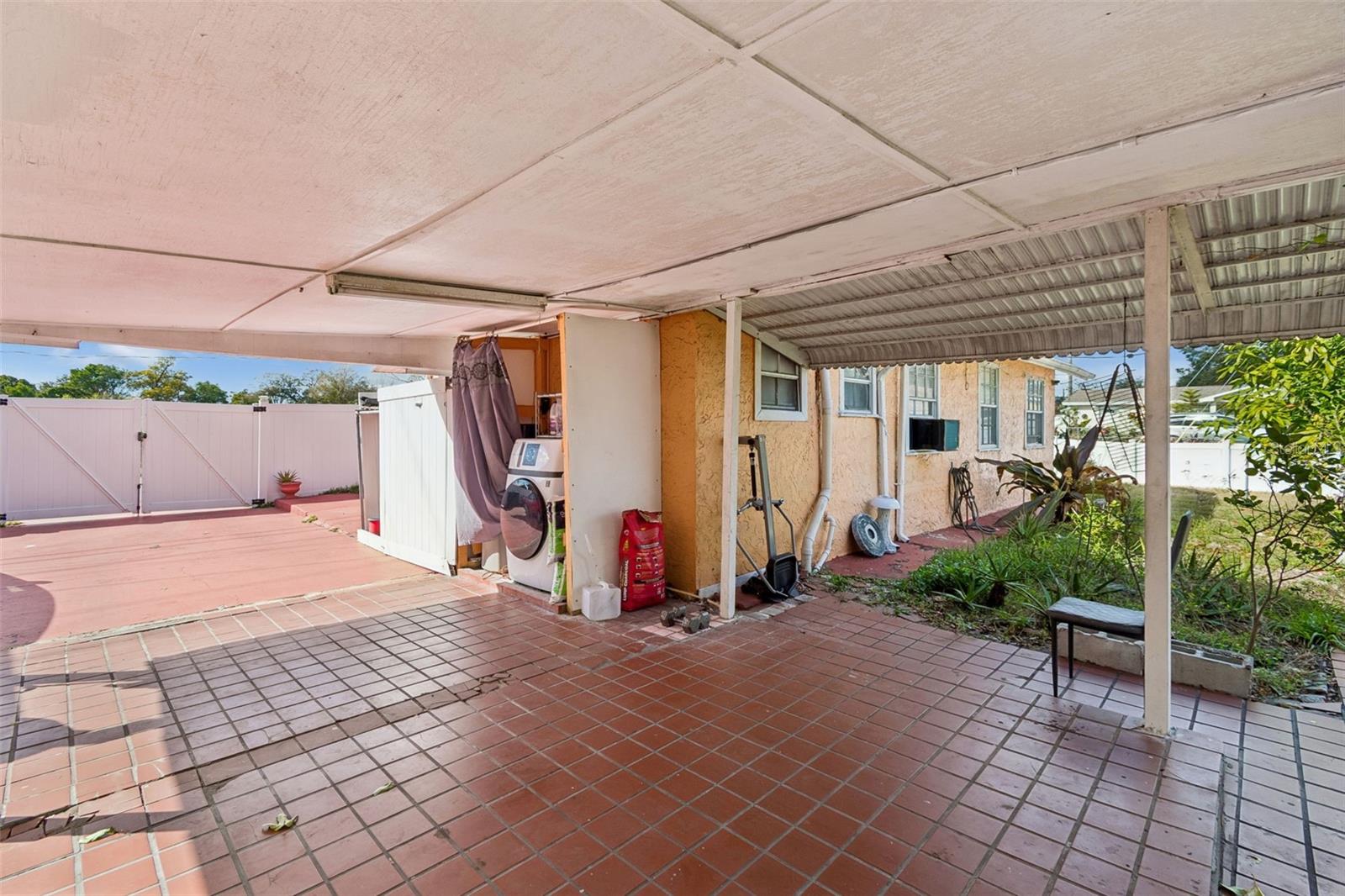 AVONDALE - Residential