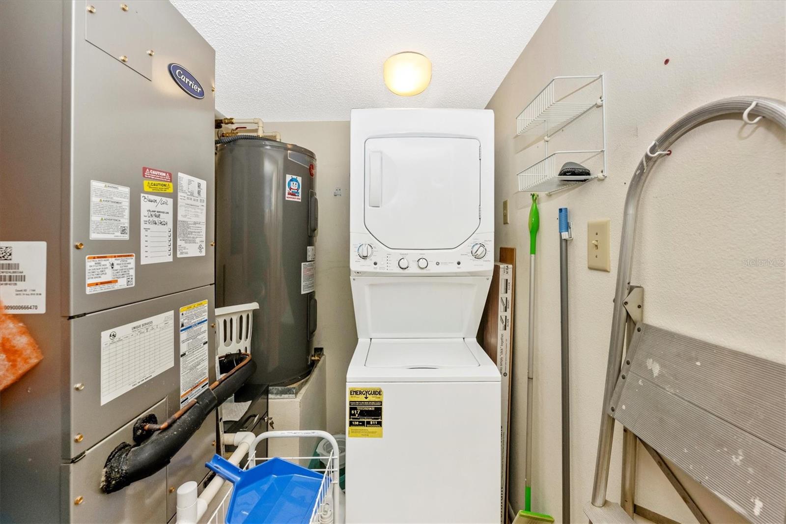 VILLAGE LAKE - Residential Lease