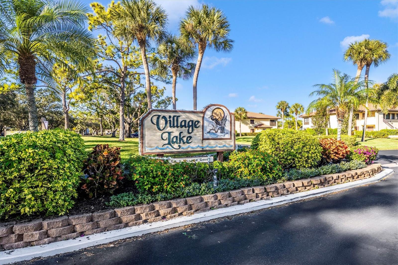 VILLAGE LAKE - Residential Lease