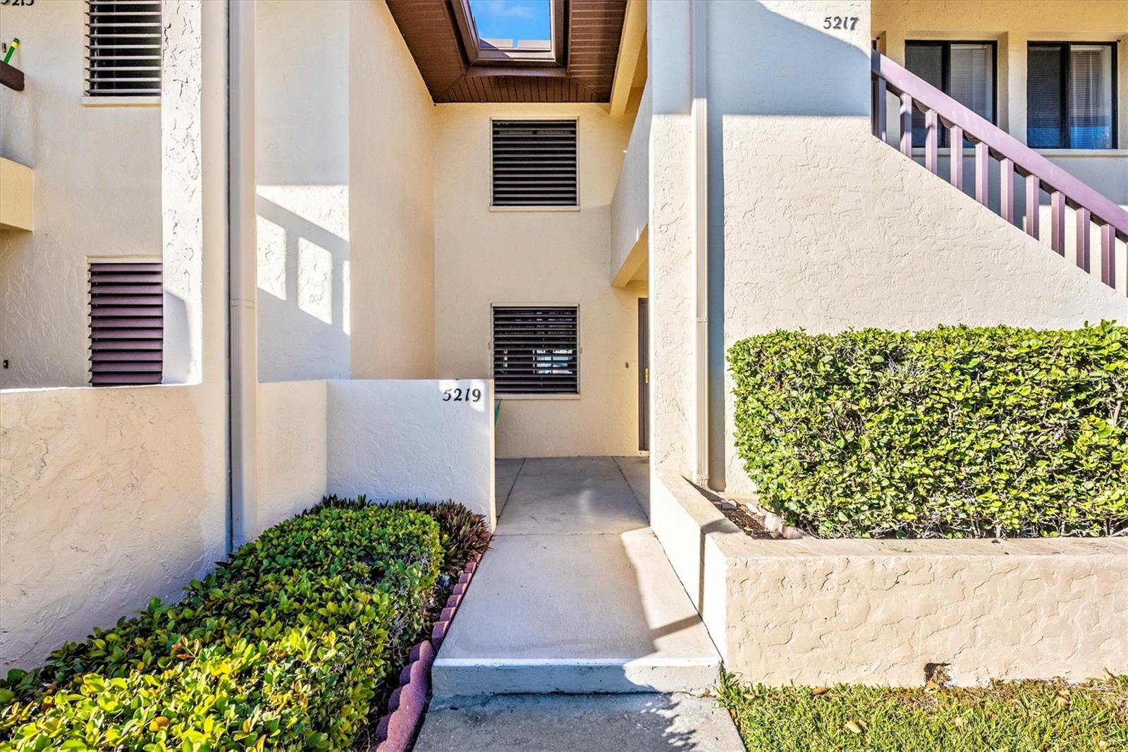 VILLAGE LAKE - Residential Lease