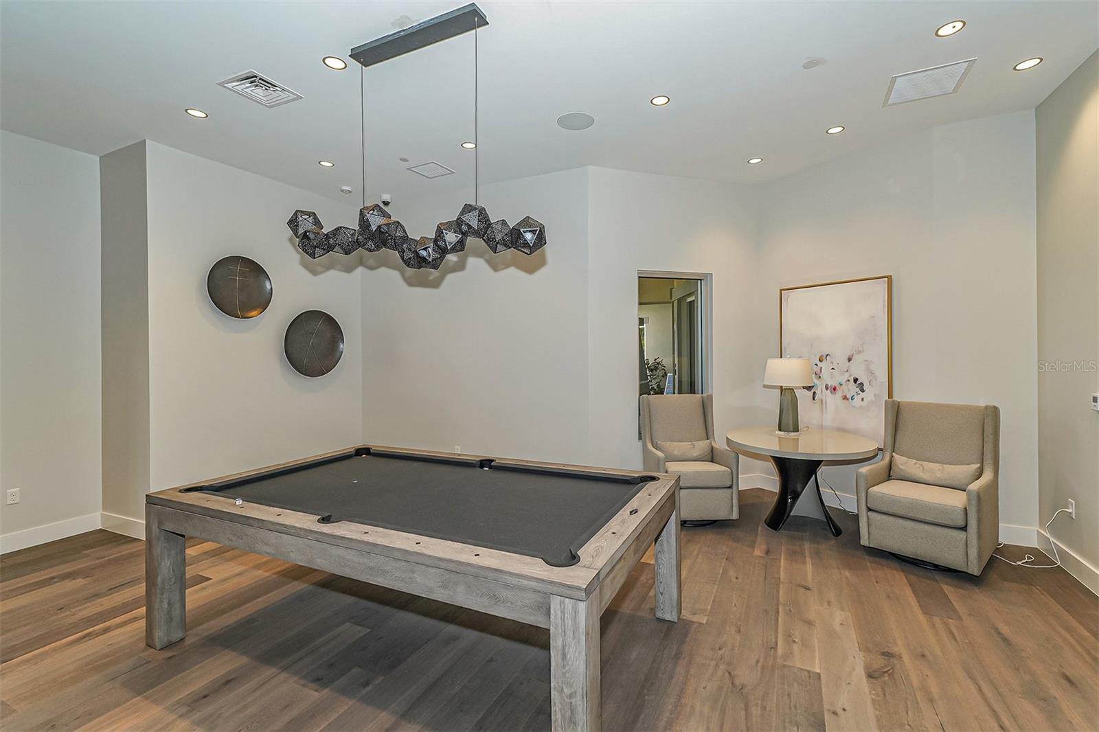 LEGACY ESTATES ON PALMER RANCH - Residential