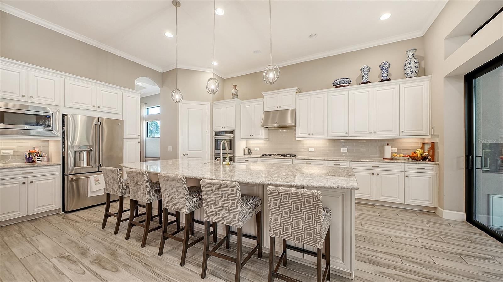 LEGACY ESTATES ON PALMER RANCH - Residential