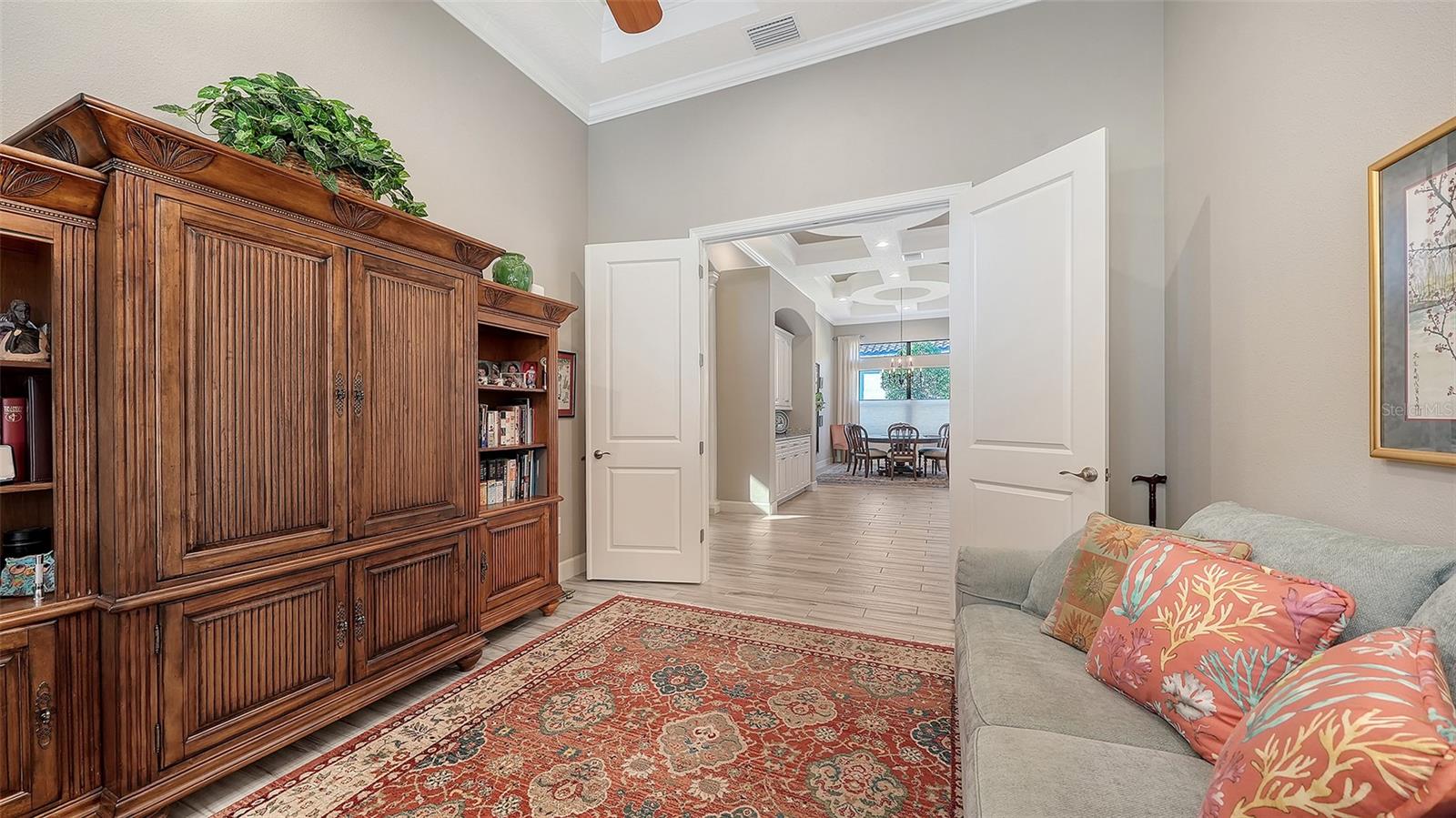 LEGACY ESTATES ON PALMER RANCH - Residential