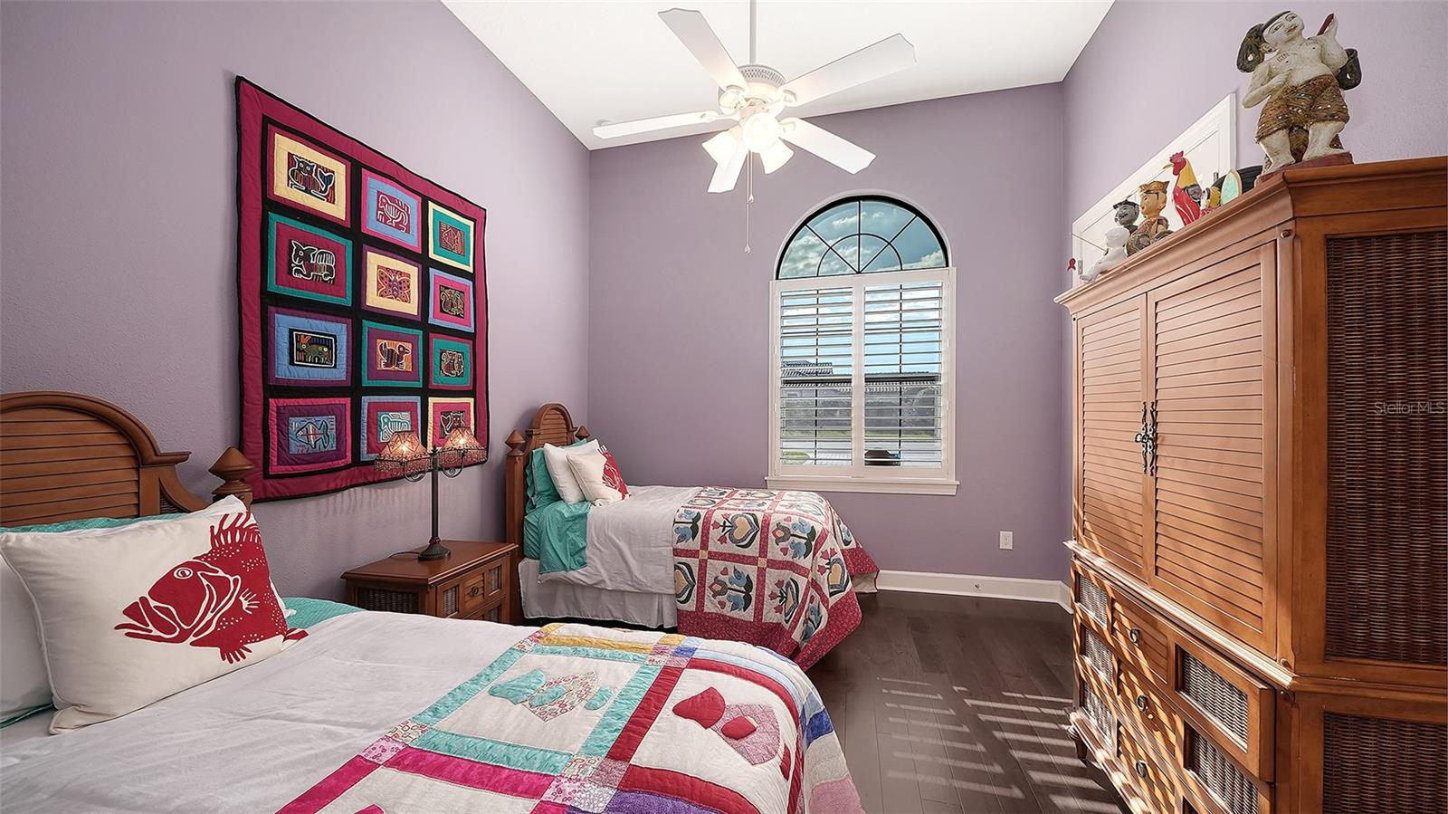 LEGACY ESTATES ON PALMER RANCH - Residential