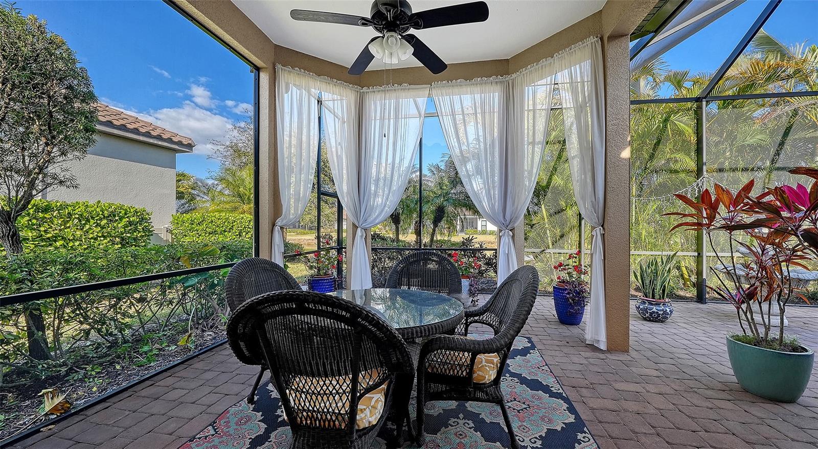 LEGACY ESTATES ON PALMER RANCH - Residential