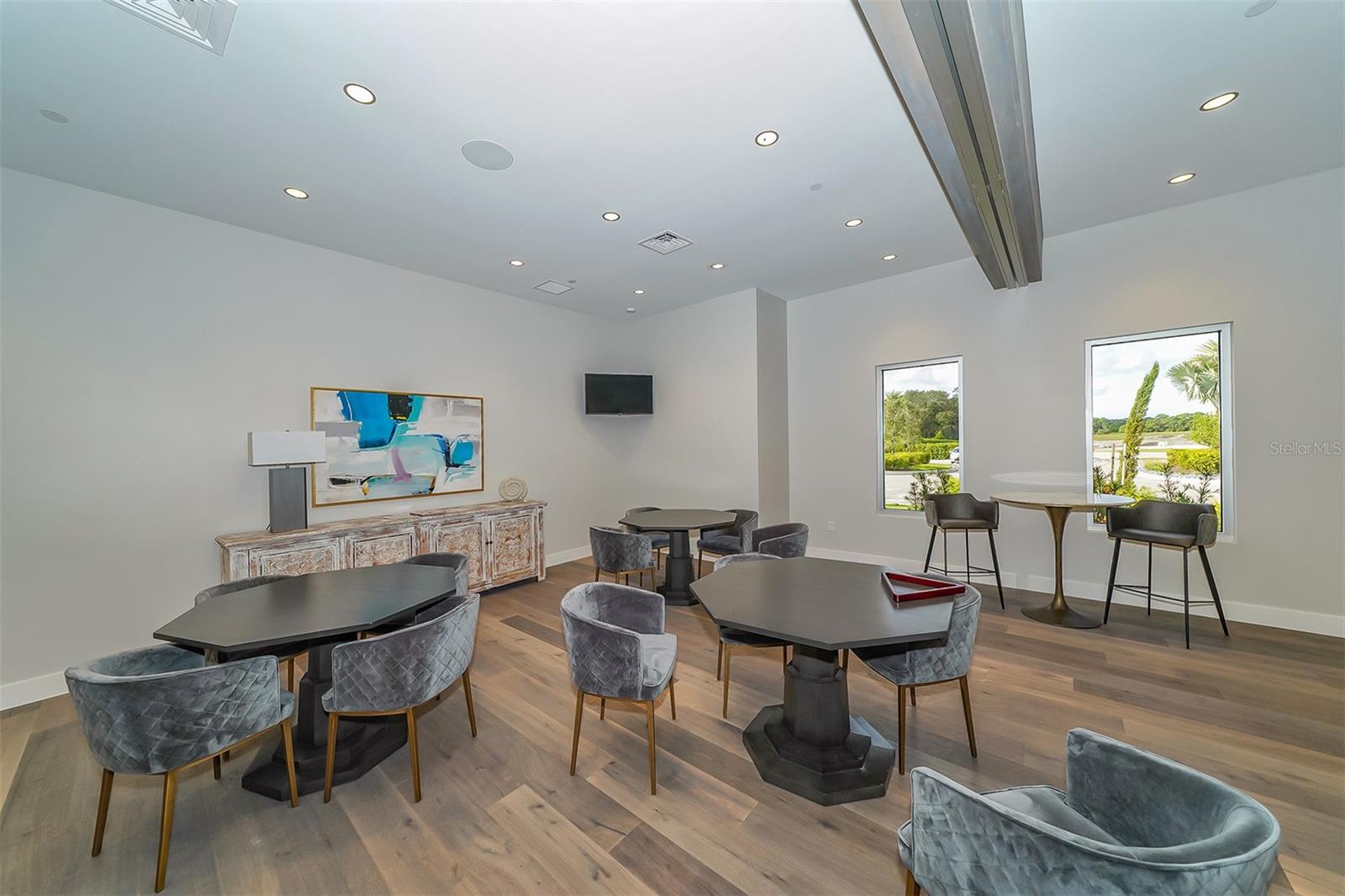 LEGACY ESTATES ON PALMER RANCH - Residential