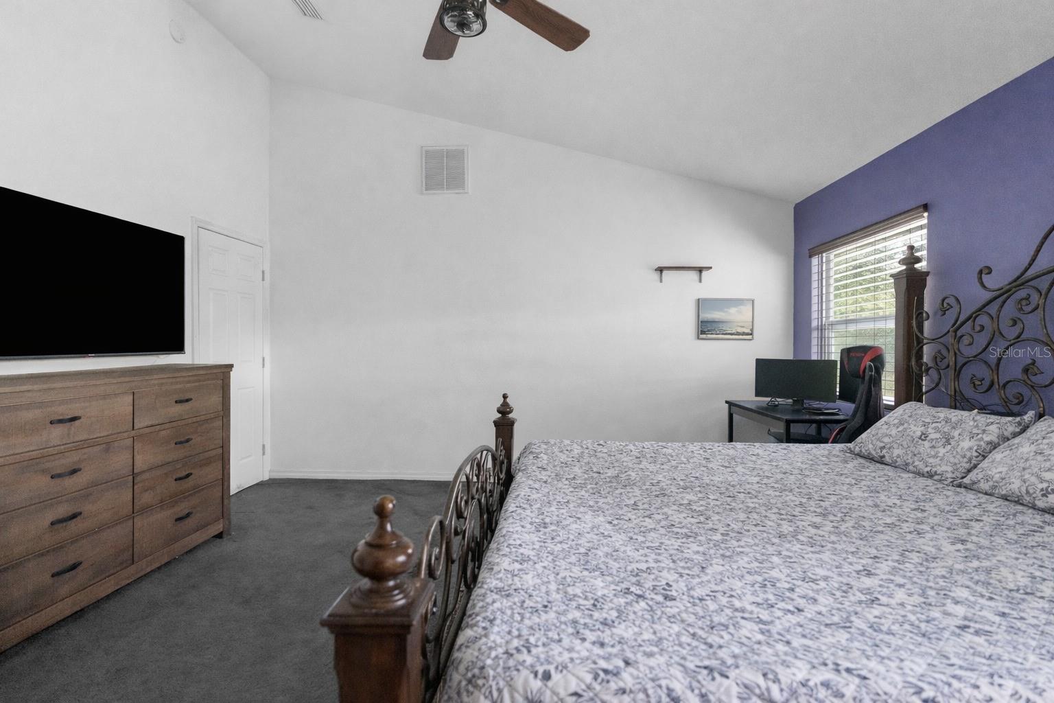 ROYAL HIGHLANDS - Residential