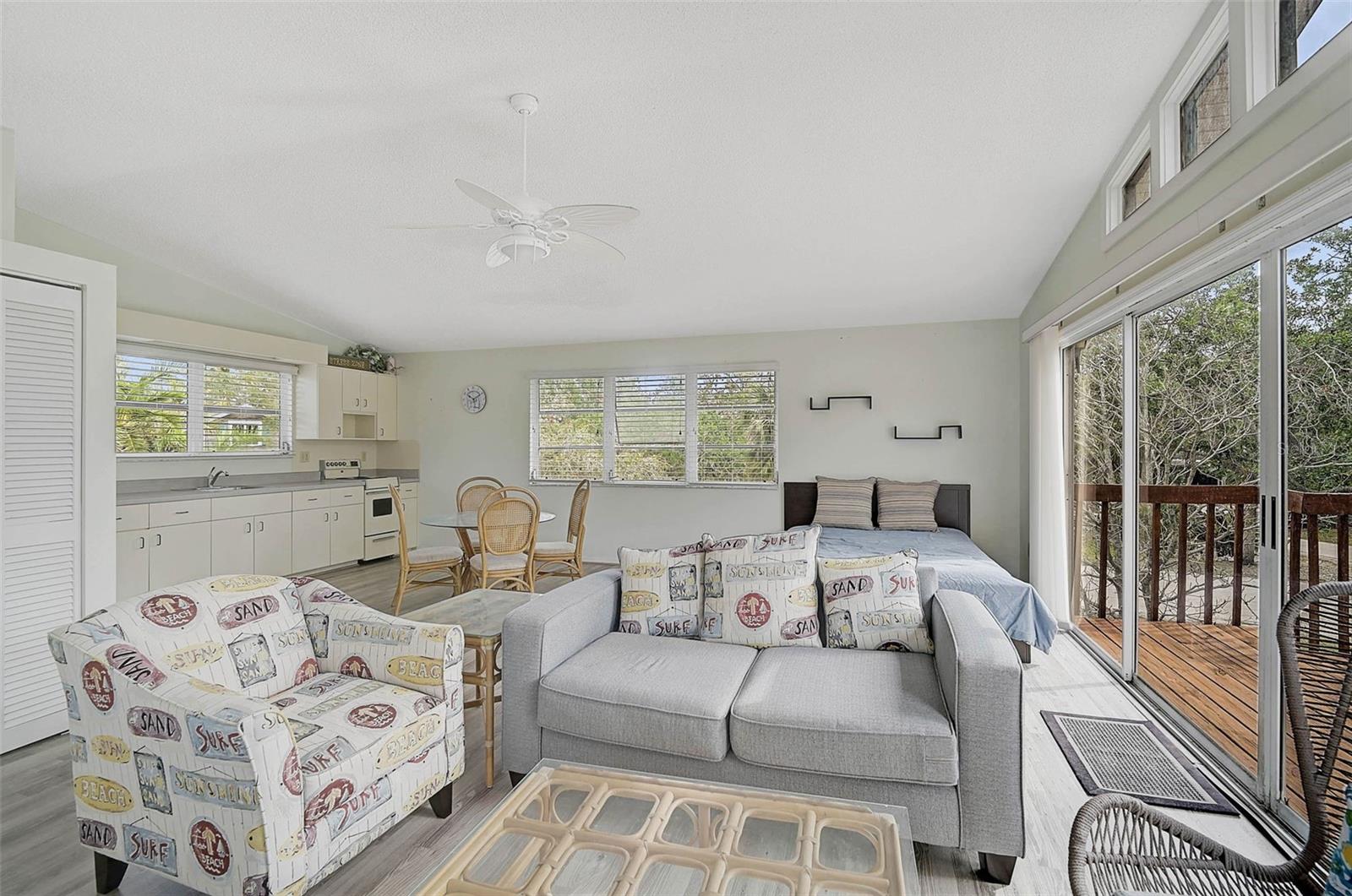 SARASOTA BEACH - Land