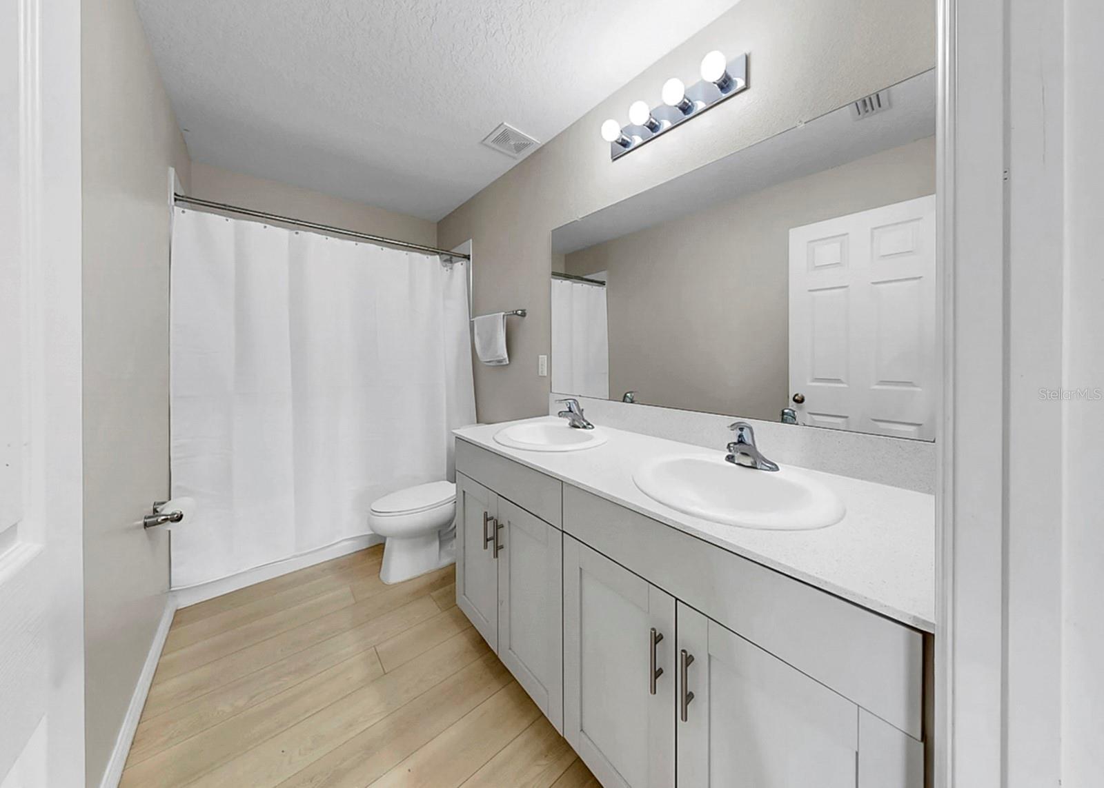 TRIPLE CRK VILLAGE M-2 - Residential