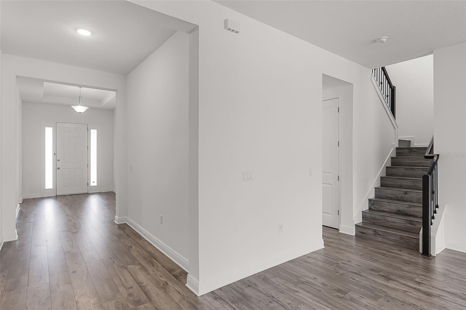 15161 LAKE BESSIE LOOP