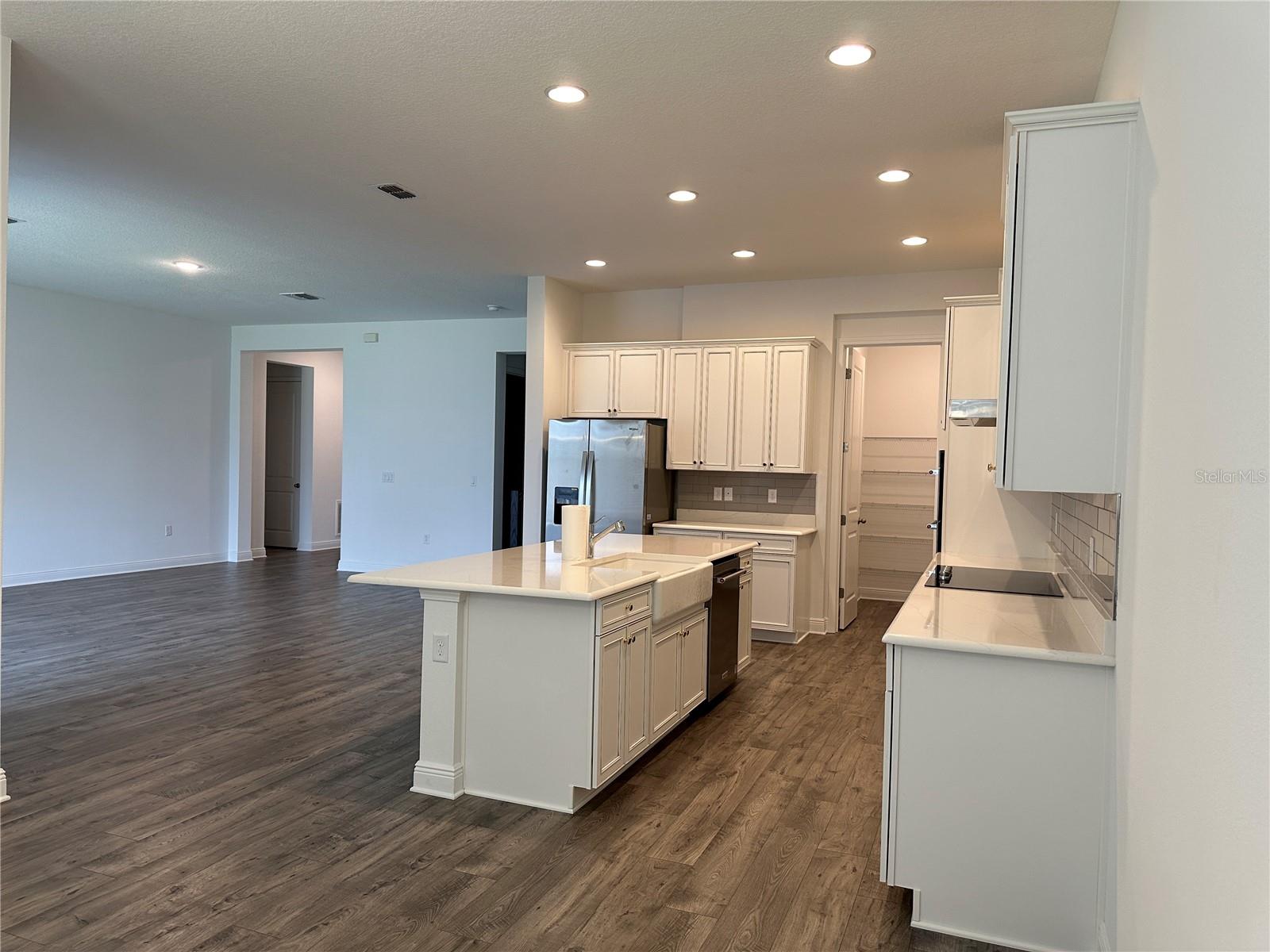 15161 LAKE BESSIE LOOP