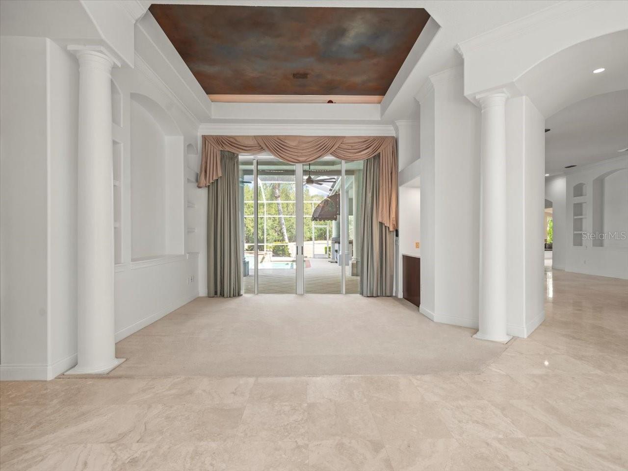 CHEVAL - Residential