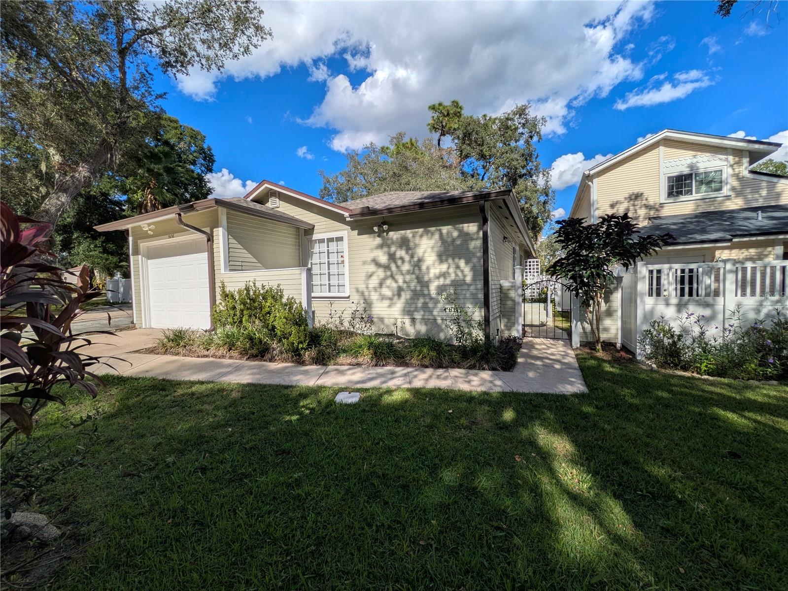 STOCKBRIDGE UNIT 1 - Residential