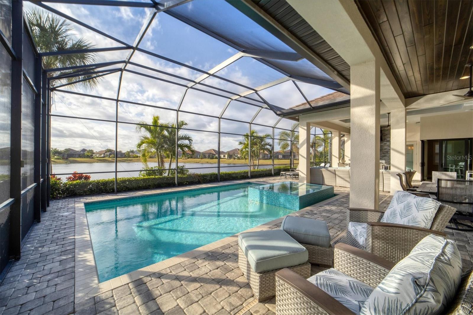 COUNTRY CLUB EAST AT LAKEWD RNCH YY1-4 - Residential