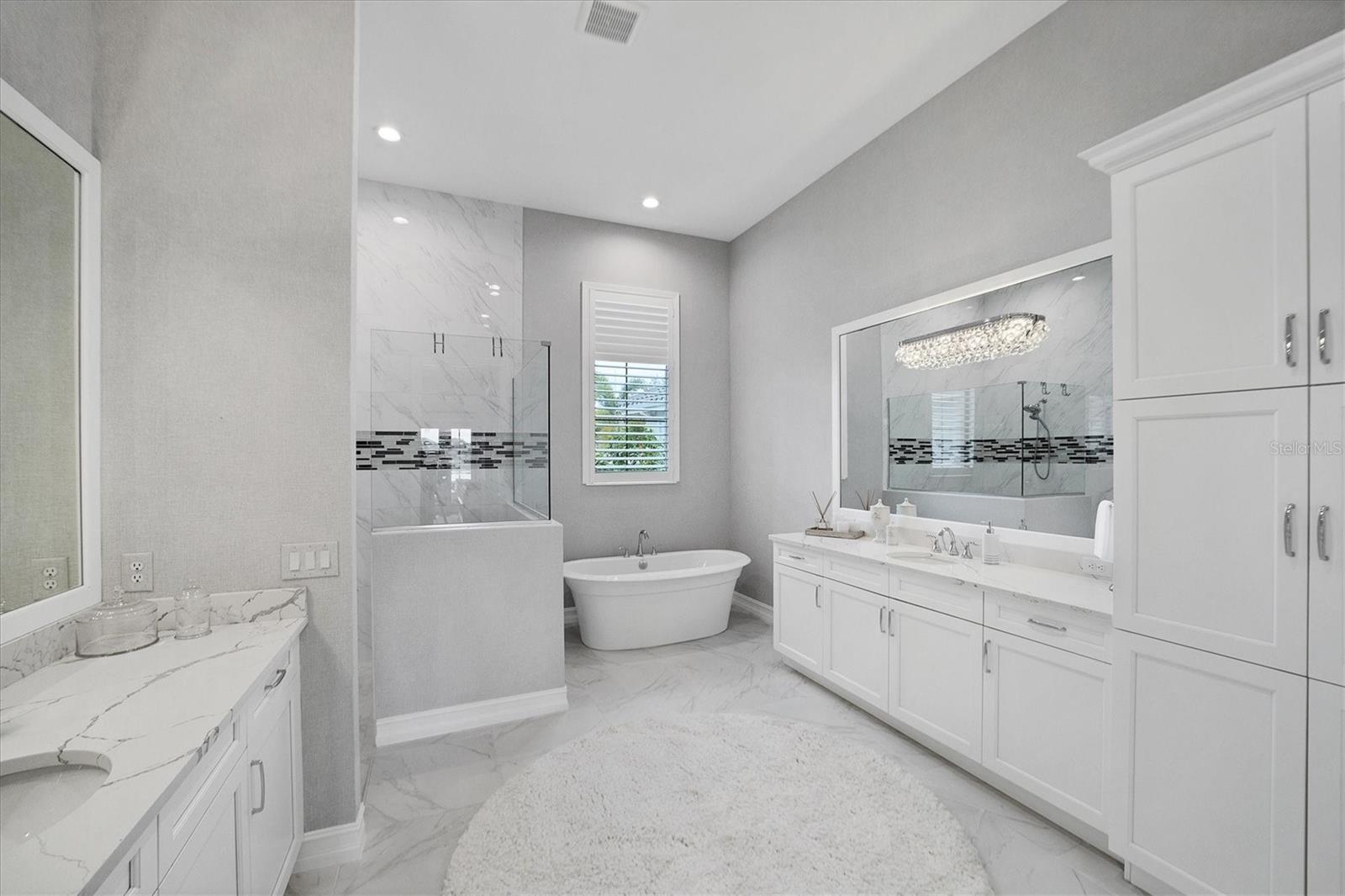 COUNTRY CLUB EAST AT LAKEWD RNCH YY1-4 - Residential