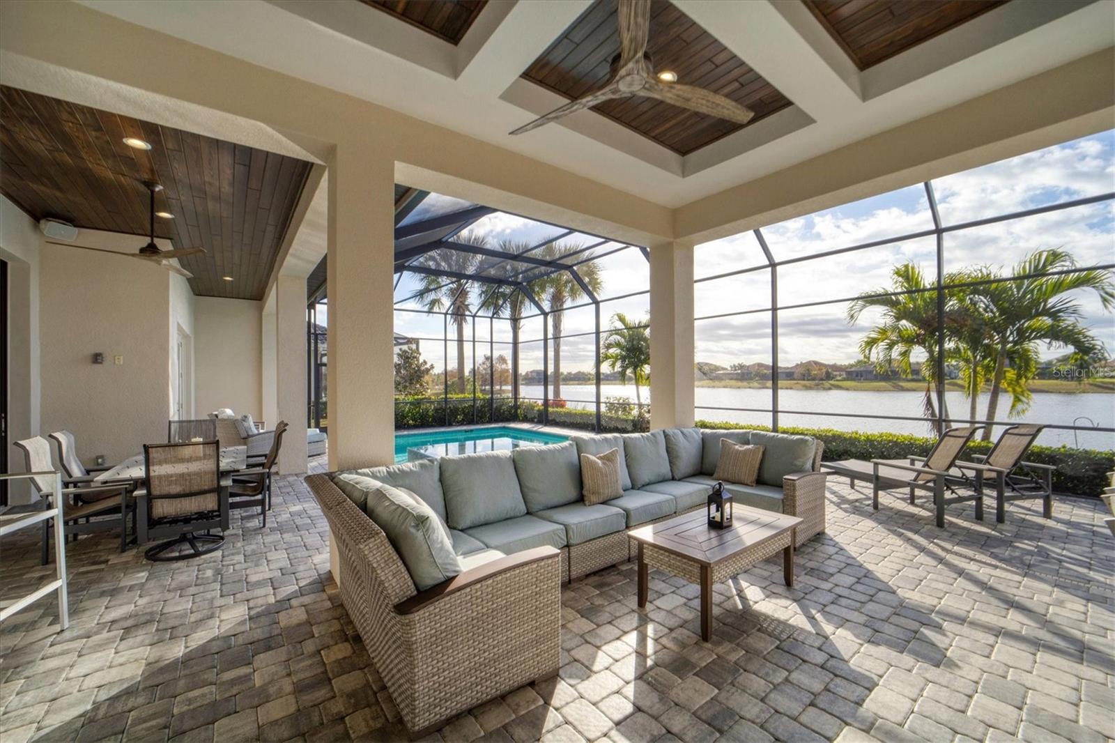 COUNTRY CLUB EAST AT LAKEWD RNCH YY1-4 - Residential