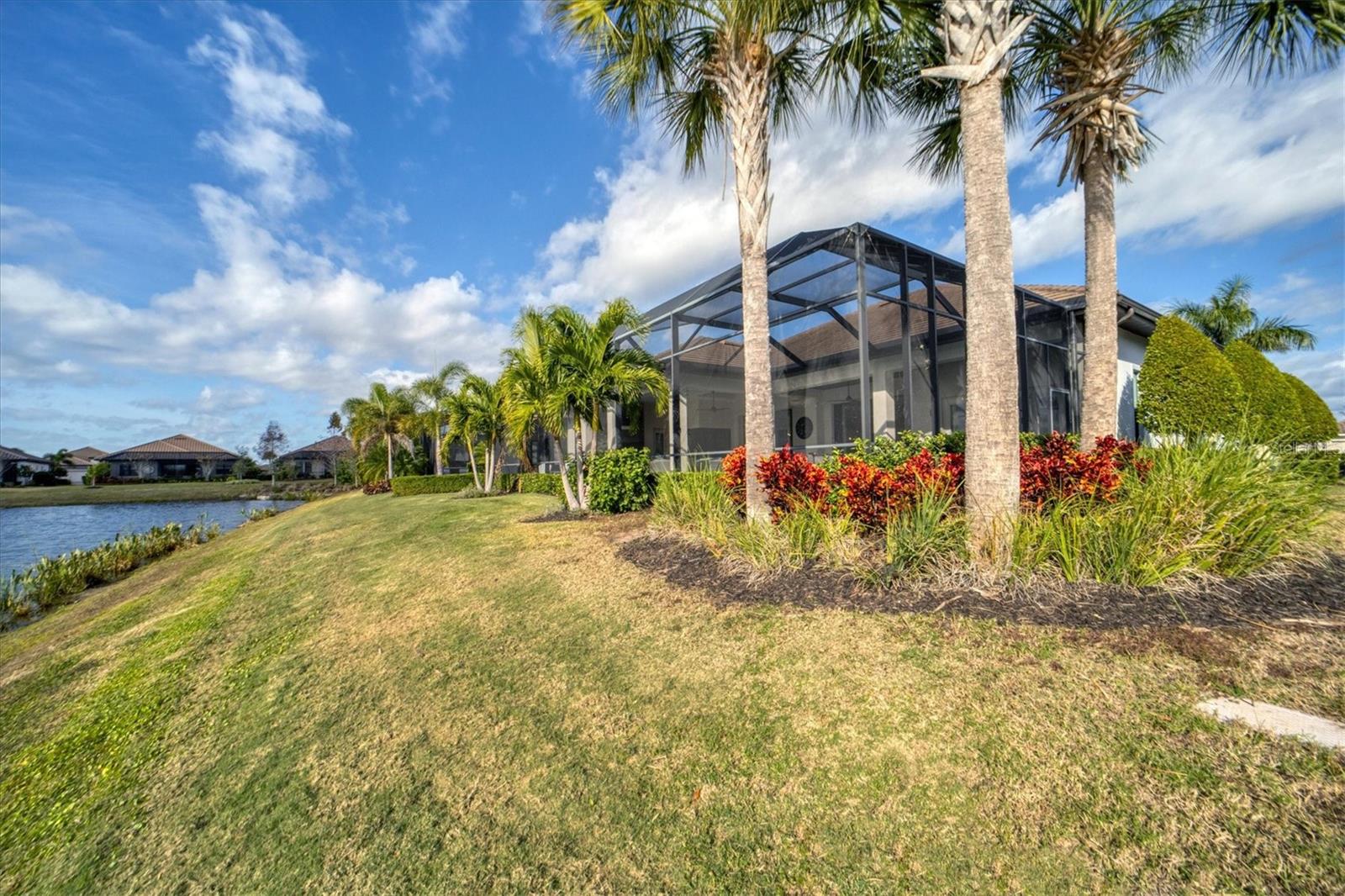 COUNTRY CLUB EAST AT LAKEWD RNCH YY1-4 - Residential