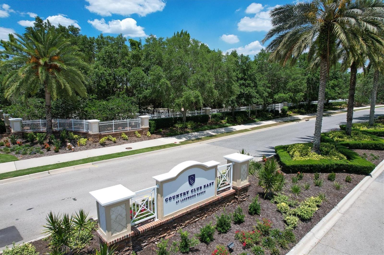 COUNTRY CLUB EAST AT LAKEWD RNCH YY1-4 - Residential