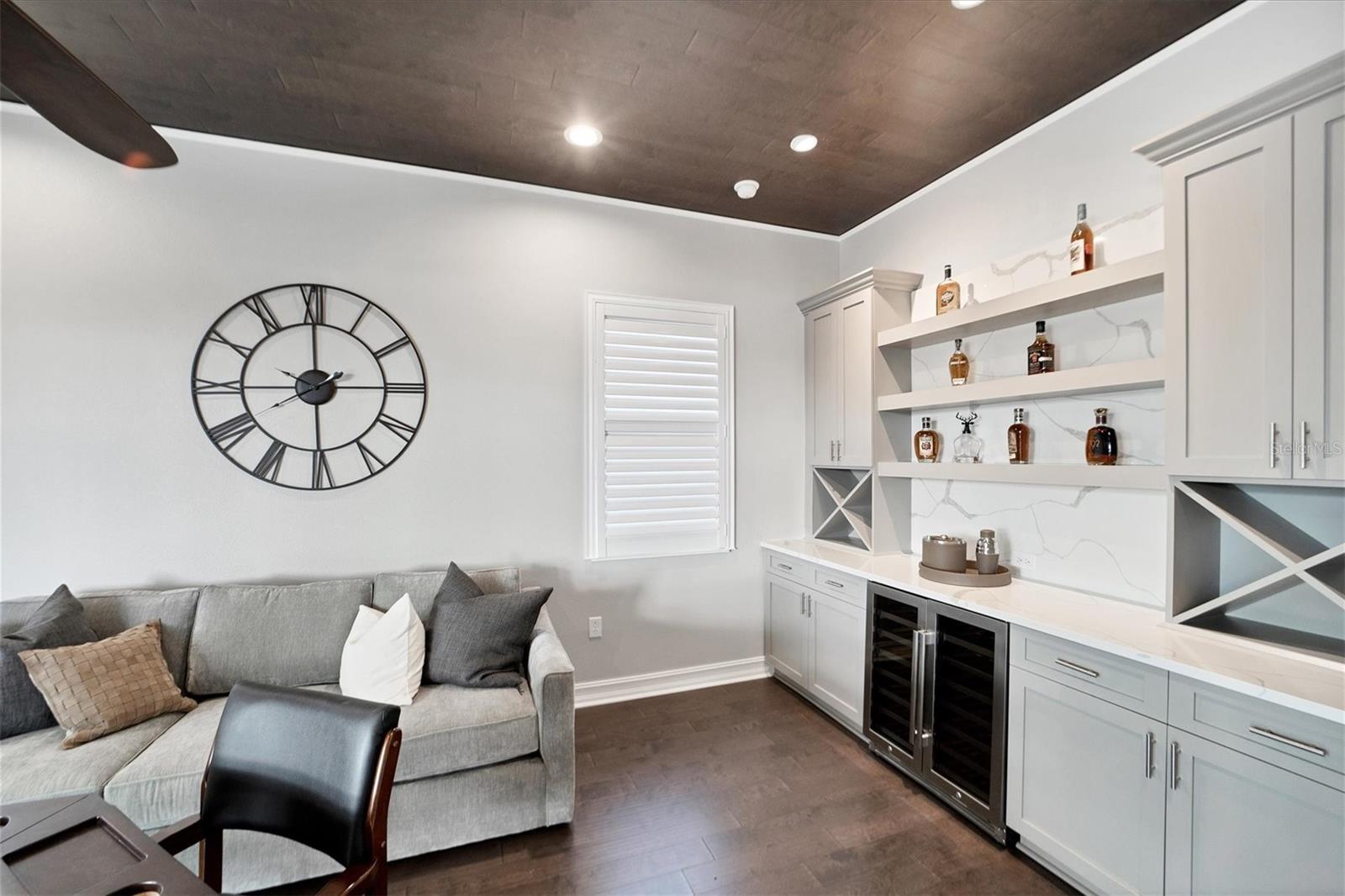 COUNTRY CLUB EAST AT LAKEWD RNCH YY1-4 - Residential