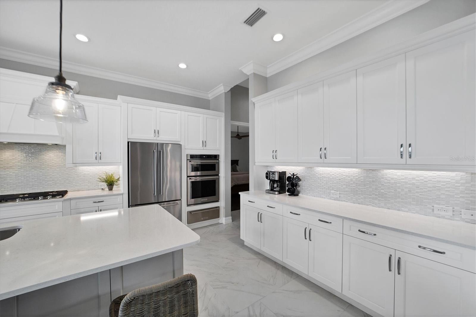 COUNTRY CLUB EAST AT LAKEWD RNCH YY1-4 - Residential