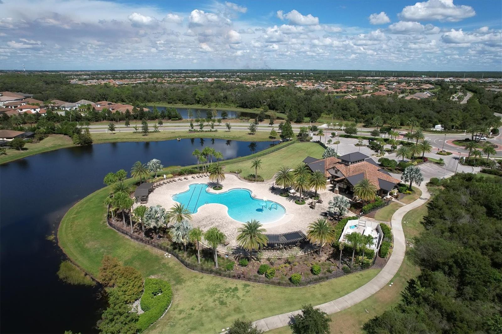 COUNTRY CLUB EAST AT LAKEWD RNCH YY1-4 - Residential