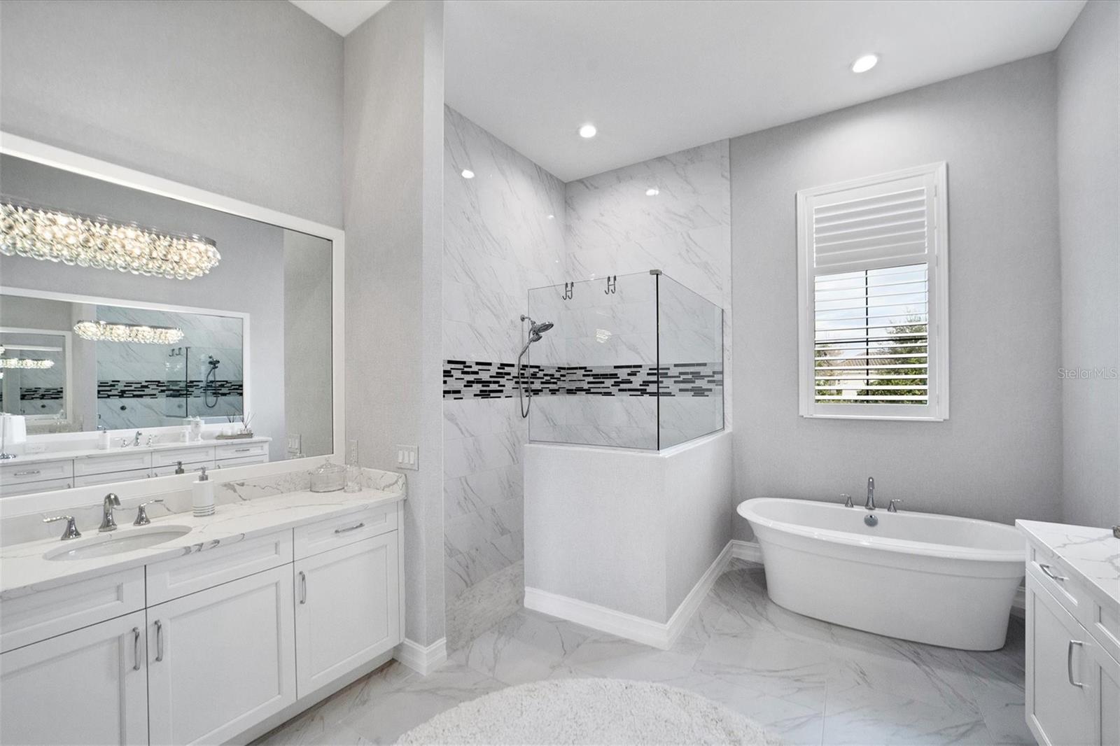 COUNTRY CLUB EAST AT LAKEWD RNCH YY1-4 - Residential