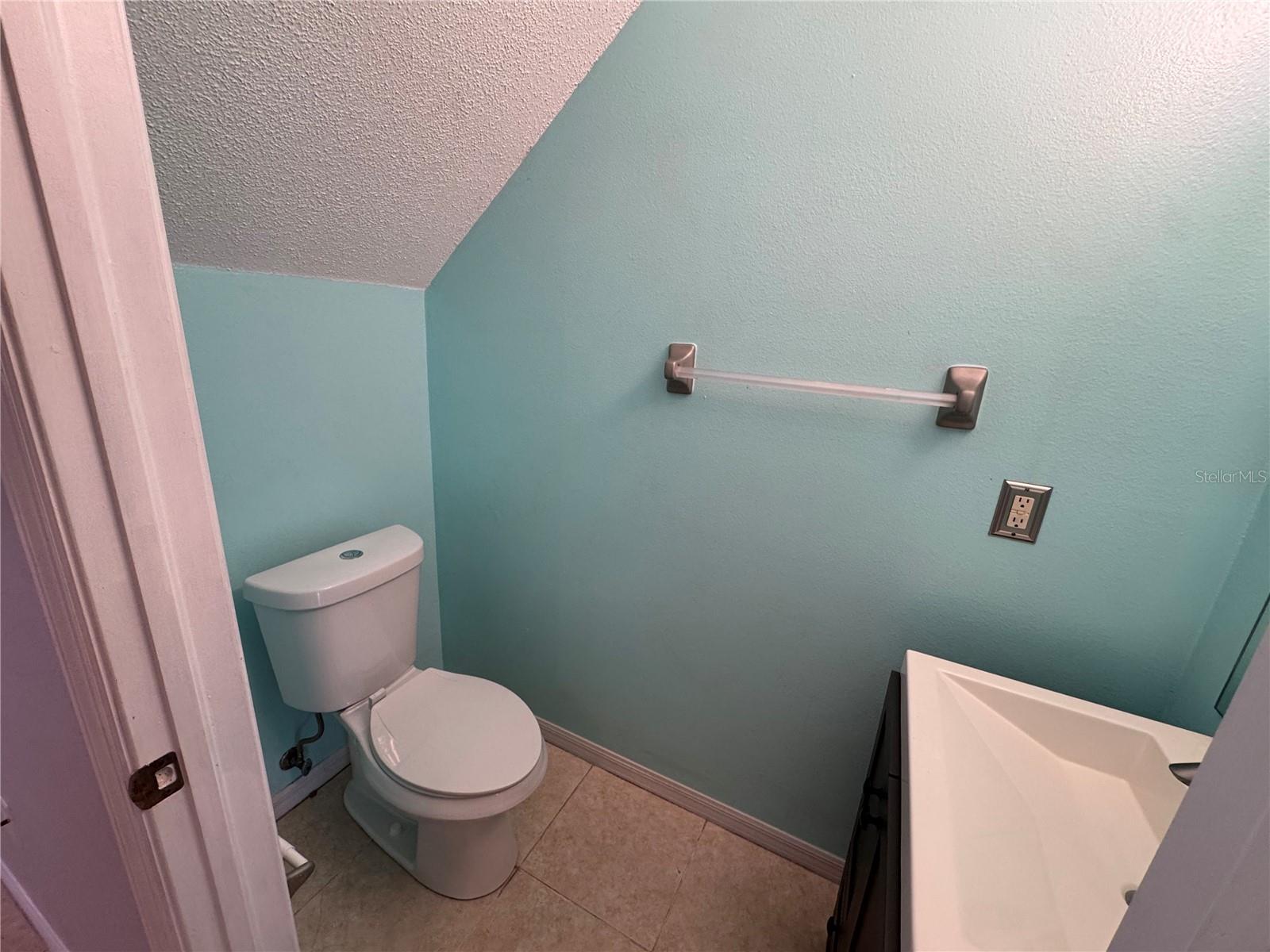 OSPREY RUN TWNHMS PH 2 - Residential Lease