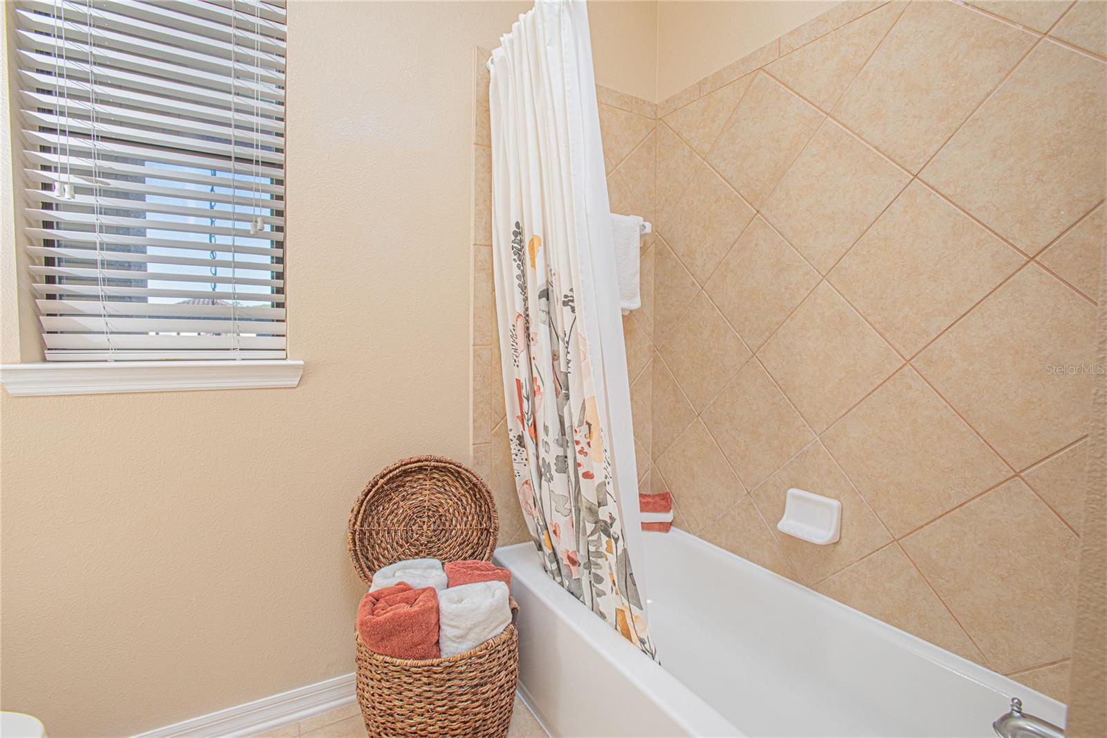 EAST LAKE PARK PH 3-5 - Residential