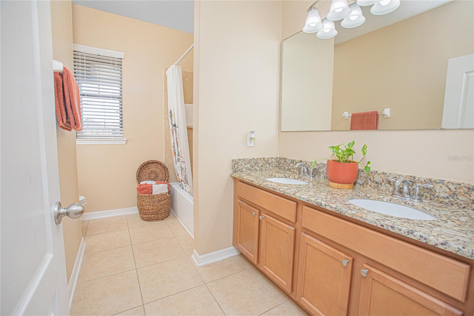EAST LAKE PARK PH 3-5 - Residential