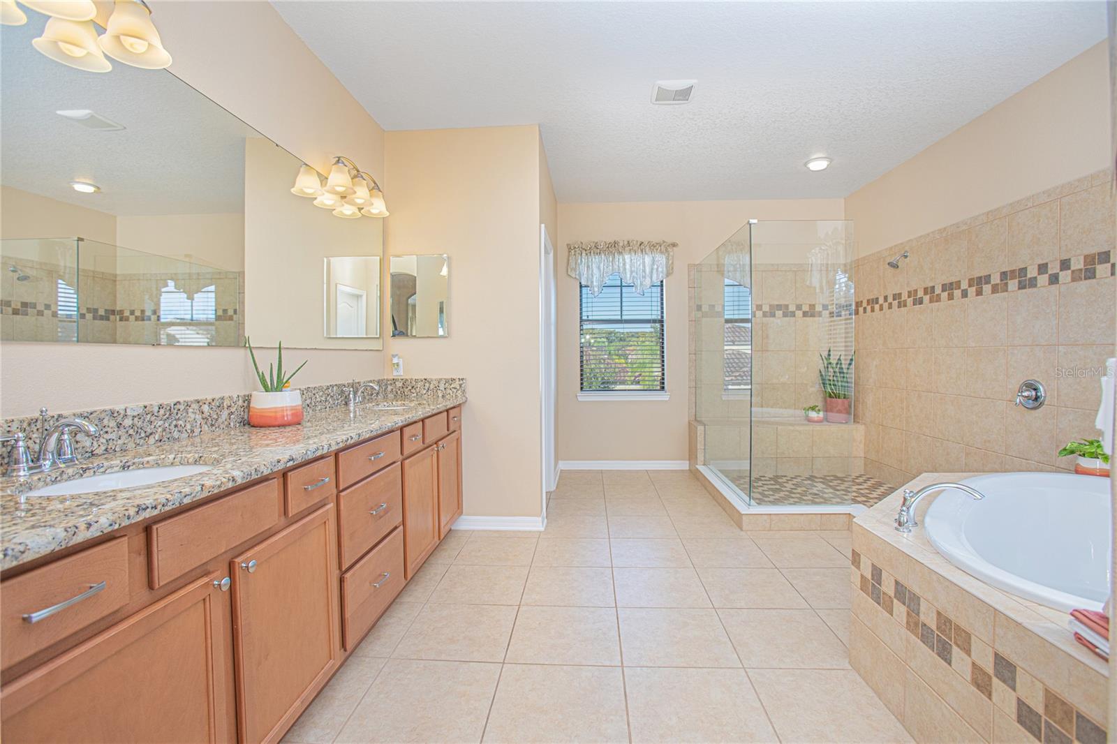 EAST LAKE PARK PH 3-5 - Residential