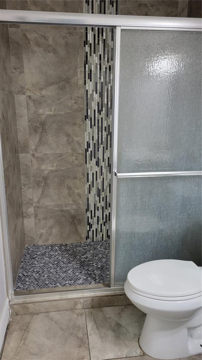 JEFFERSON CLUB - Residential Lease