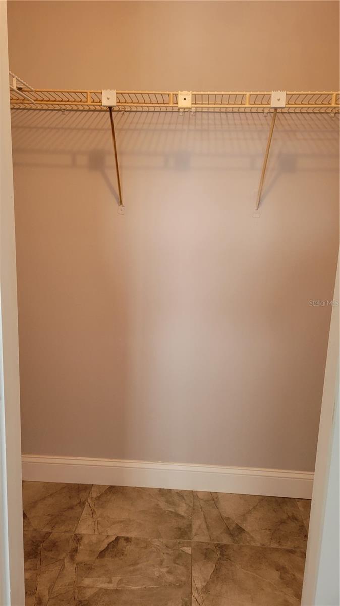 JEFFERSON CLUB - Residential Lease