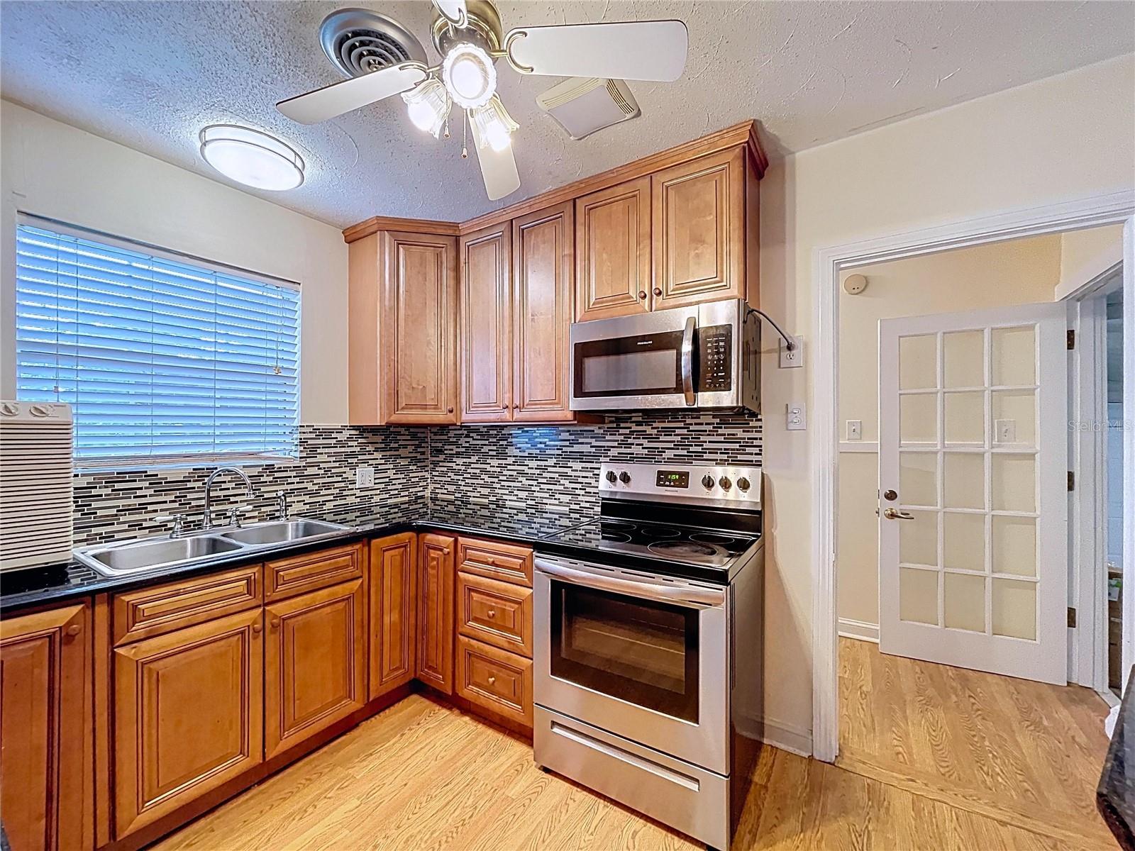 HULL LAURA V ADD - Residential