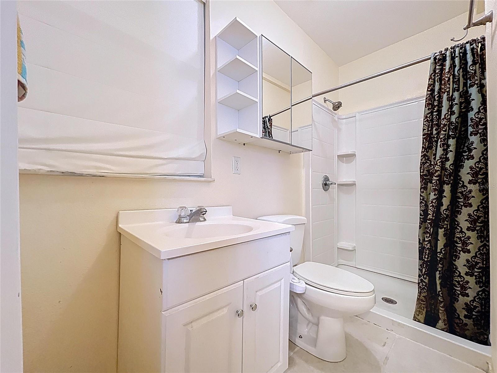 HULL LAURA V ADD - Residential