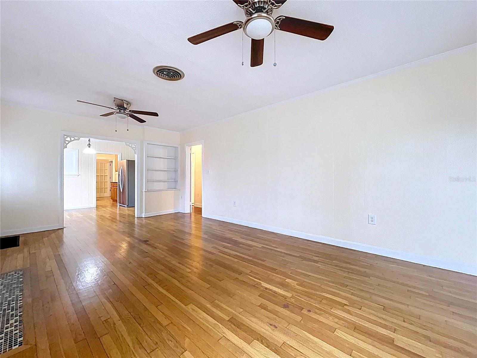 HULL LAURA V ADD - Residential