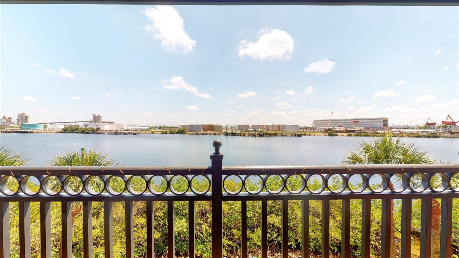 HARBOURSIDE AT HARBOUR ISLAND - Residential Lease