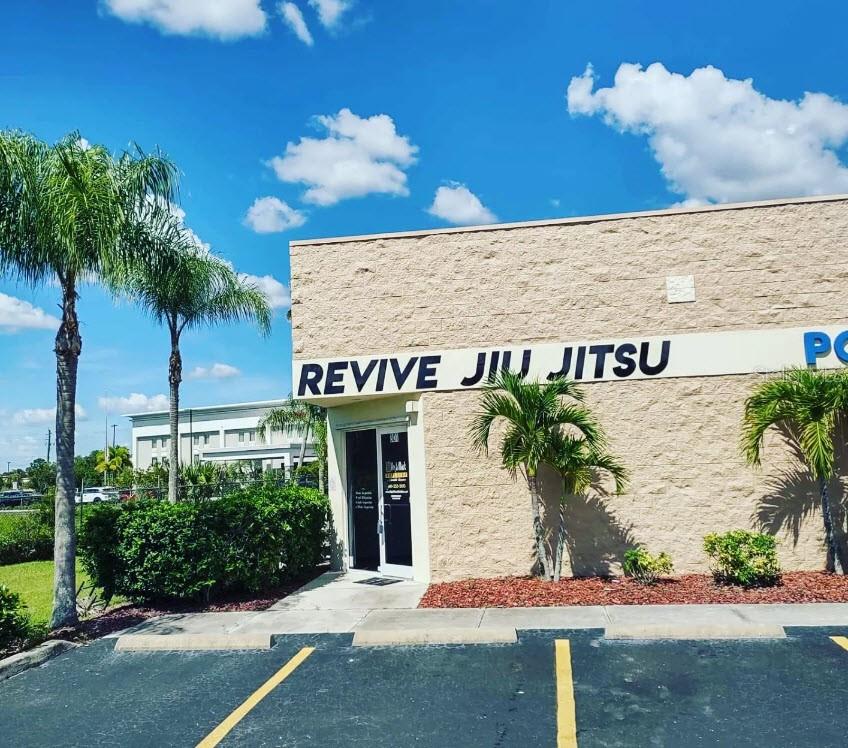 SANDHILL GARDEN PK/COMMERCE - Commercial Lease