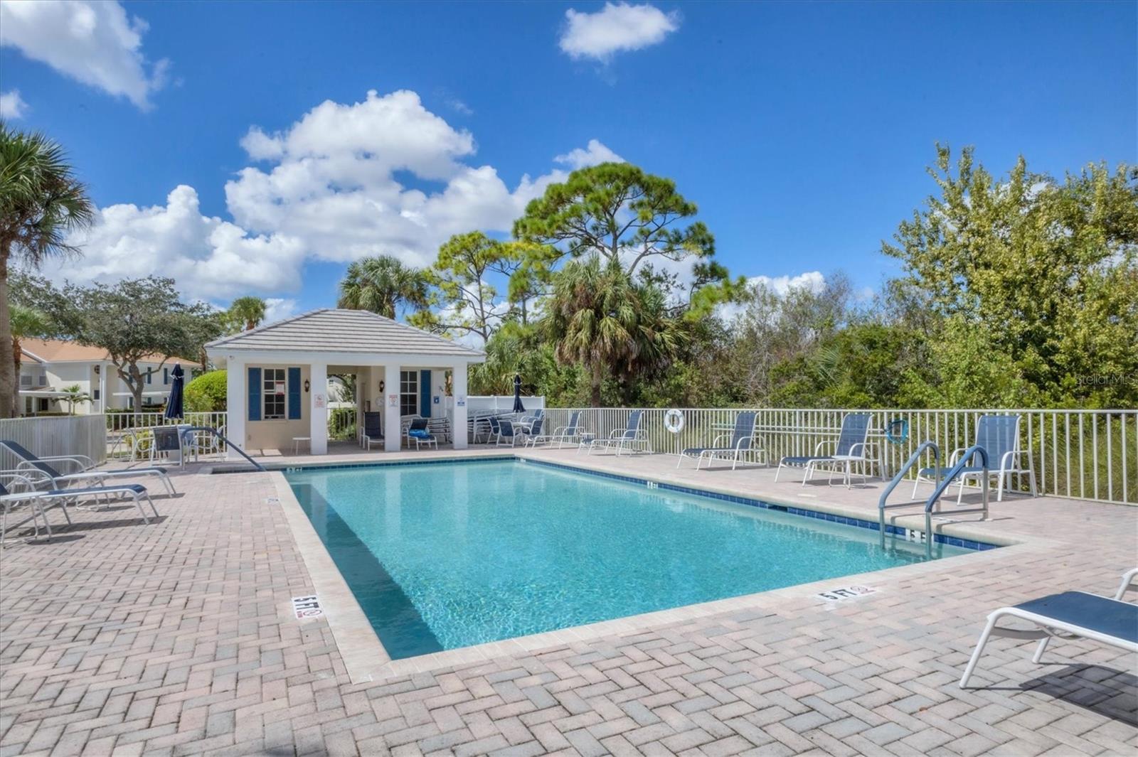 GARDENS 01 ST ANDREWS PARK - Residential