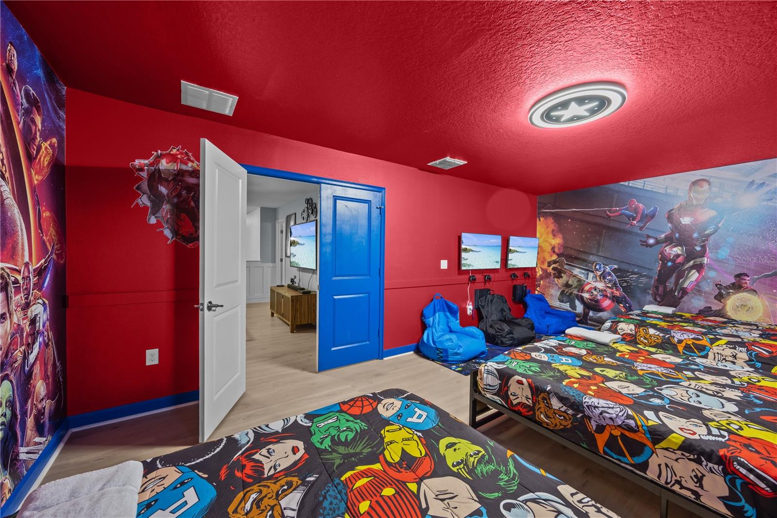 1314 BIRDIE WAY