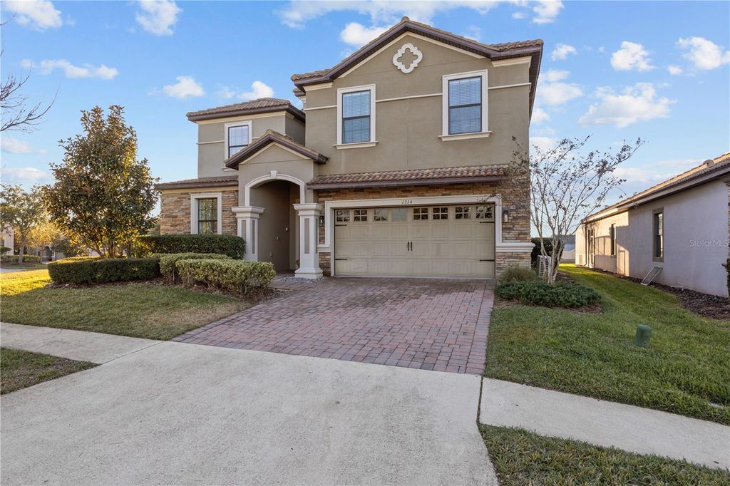 Photo of 1314 Birdie Way, Davenport, FL 33896 (MLS # S5130389)