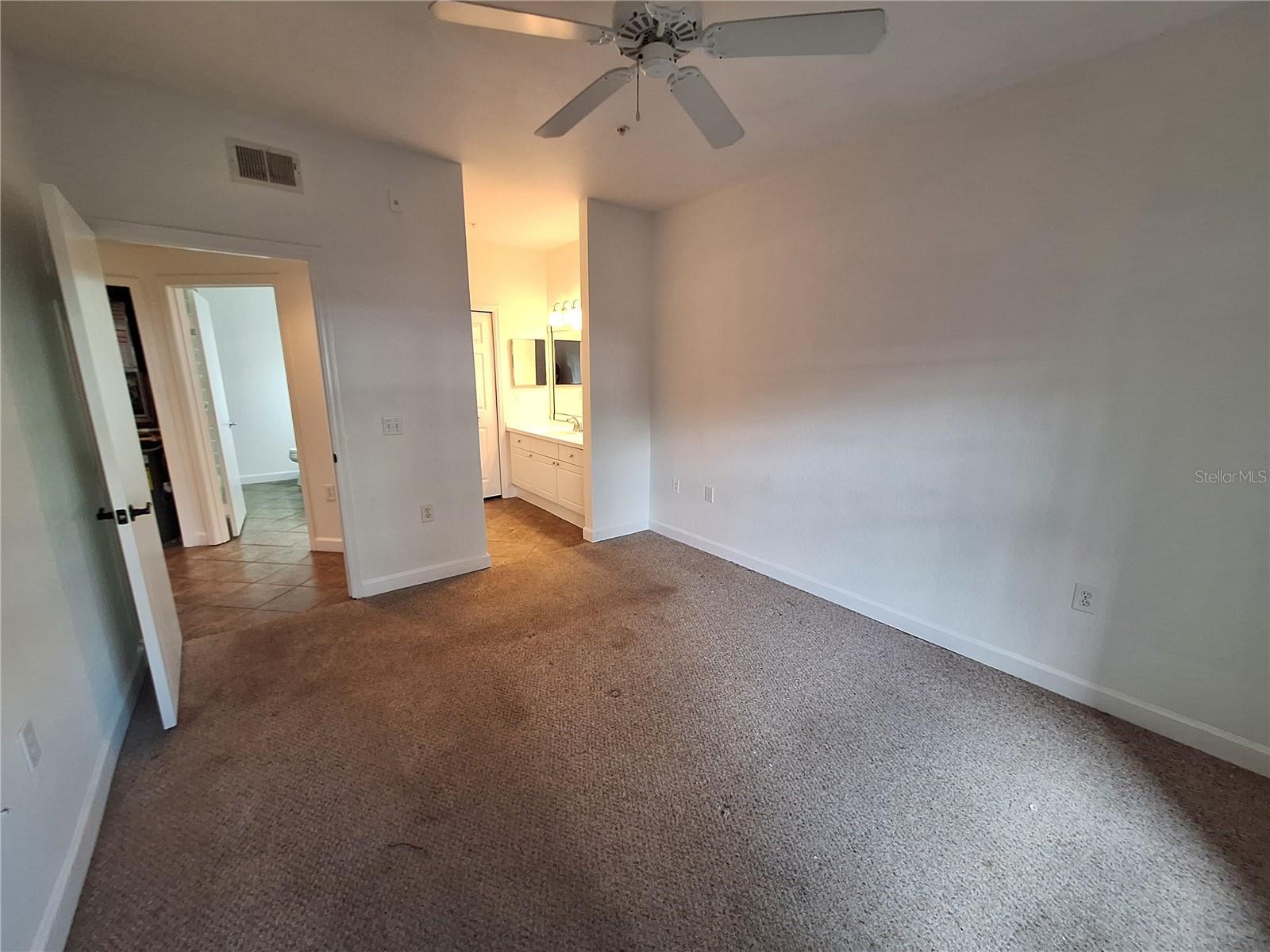 SERENADE ON PALMER RANCH - Residential Lease